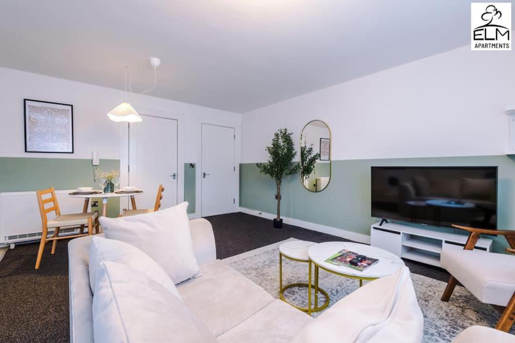 Cozy 1 Bedroom Apartment, Prime Location , Free Parking Manchester Exteriér fotografie